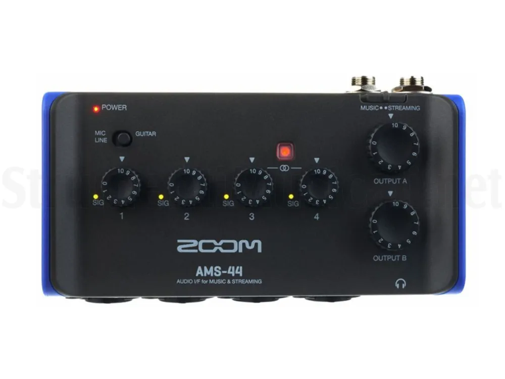 ZOOM AMS-44 Quantità Limitata