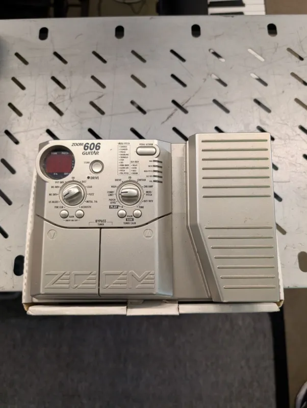 Zoom 606 Guitar Promo Stagionale