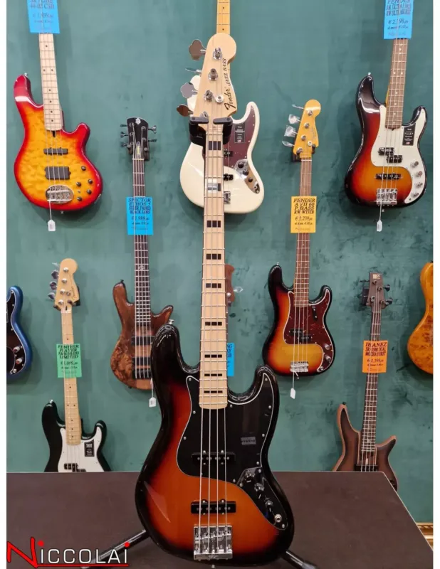 Spedizione Espresso Fender Geddy Lee Jazz Bass, Maple Fingerboard, 3-Color Sunburst Demo